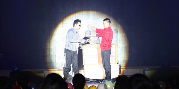 14、檢測(cè)公司魔術(shù)《逃脫》.jpg